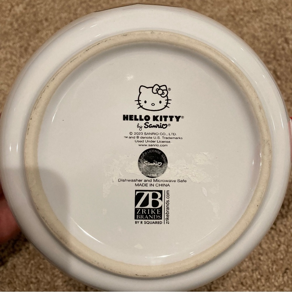 Zrike Brands by Squared Hello Kitty Mixing Bowl - Picture 4 of 8